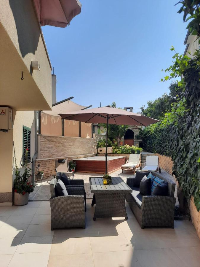 Apartments Vukovic Podstrana Exterior photo